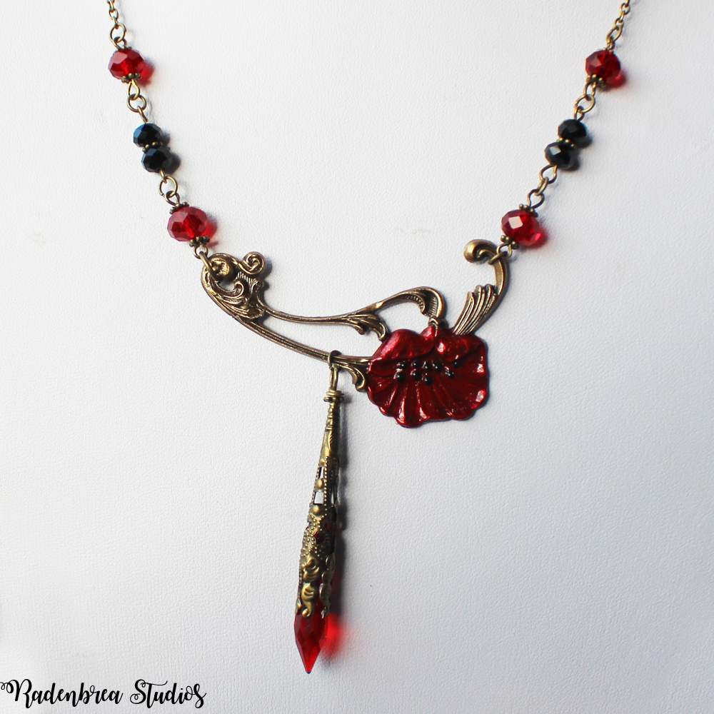 Poppy necklace in Bronze Pic 1